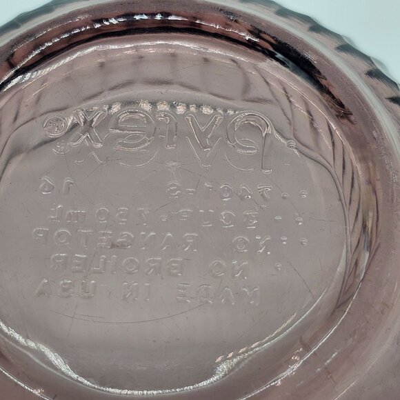 Pyrex Sculptured Cranberry Serving Bowl 6" ribbed patterned glass translucent - Picture 6 of 9